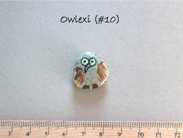 Painted Owl Rock, Owl Painted Pebble, Hand Painted Stone, Fairy Garden Art, Paperweight, Unique Gift, Owl Totem, Painted Owl, Owl Stone, Uil - Image 9