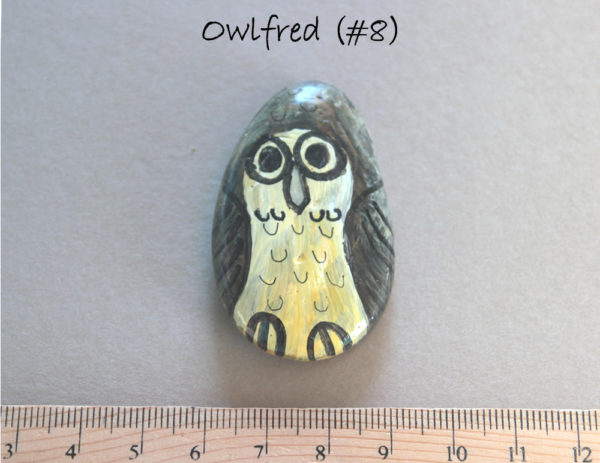 Painted Owl Rock, Owl Painted Pebble, Hand Painted Stone, Fairy Garden Art, Paperweight, Unique Gift, Owl Totem, Painted Owl, Owl Stone, Uil - Image 7