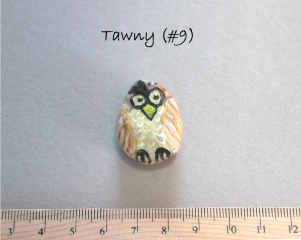 Painted Owl Rock, Owl Painted Pebble, Hand Painted Stone, Fairy Garden Art, Paperweight, Unique Gift, Owl Totem, Painted Owl, Owl Stone, Uil - Image 8