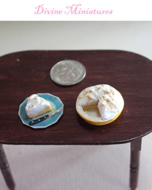 lemon meringue pie in 1:12 scale dollhouse miniature