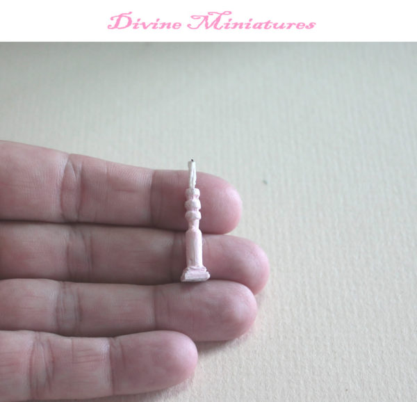 shabby chic romantic candle sticks in 1:12 scale dollhouse miniatures
