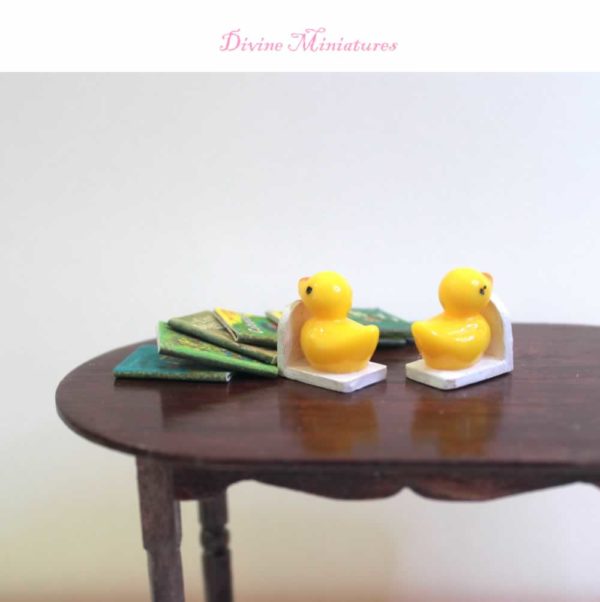 yellow duck nursery bookends with books in 1-12 scale