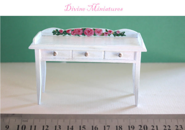 hand painted roses vintage style hall table in 1:12 scale dollhouse miniature